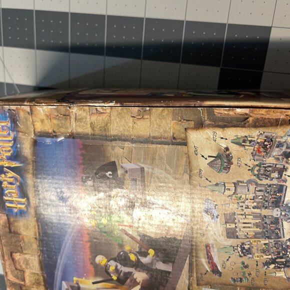 LEGO 4733 HARRY POTTER THE DUELING CLUB - NEW SEALED BOX - Picture 4 of 5